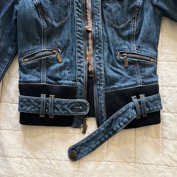 Guess like new jean jacket - Picture 6 of 6